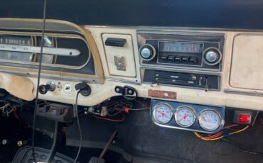 Ford-F250-1968-white-5
