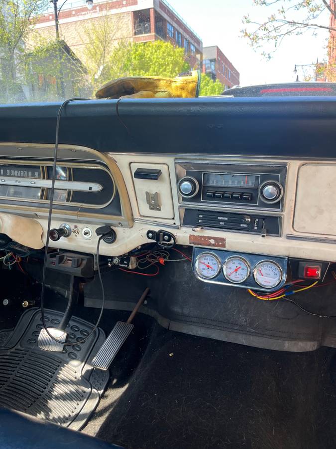 Ford-F250-1968-white-5