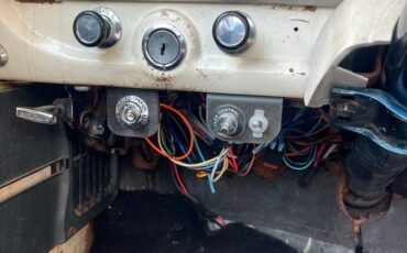 Ford-F250-1968-white-8