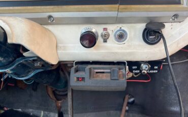 Ford-F250-1968-white-9
