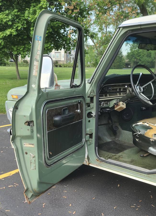 Ford-F250-1970-green-9