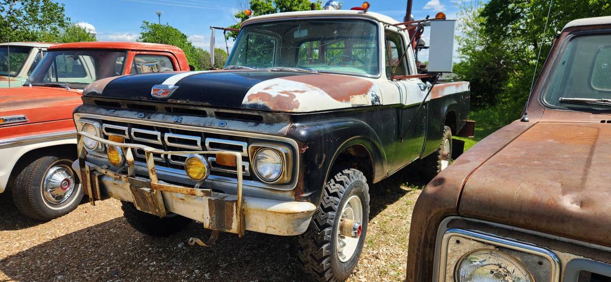 Ford-F250-4x4-1964-black-12