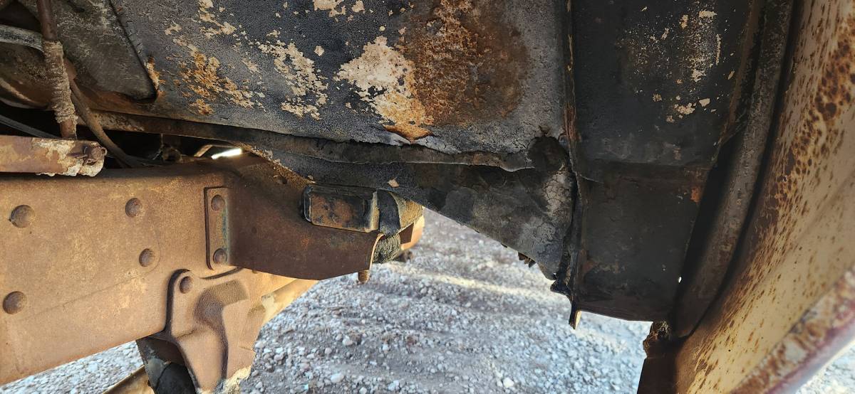 Ford-F250-4x4-1964-black-22