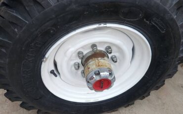 Ford-F250-4x4-1964-black-6