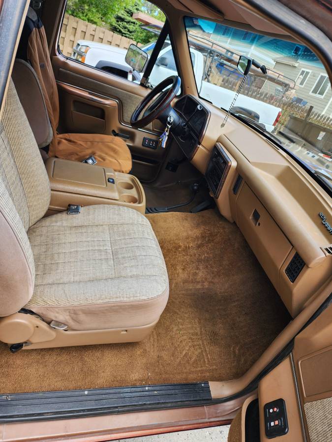 Ford-F250-4x4-1991-brown-10