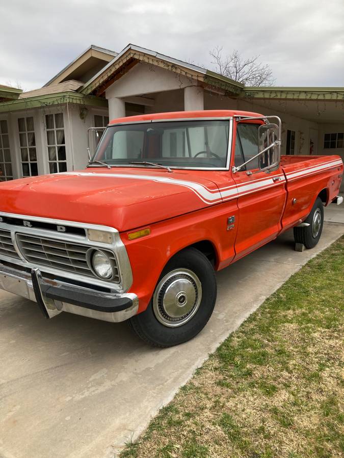 Ford-F250-camper-special.custom-1975-orange-11