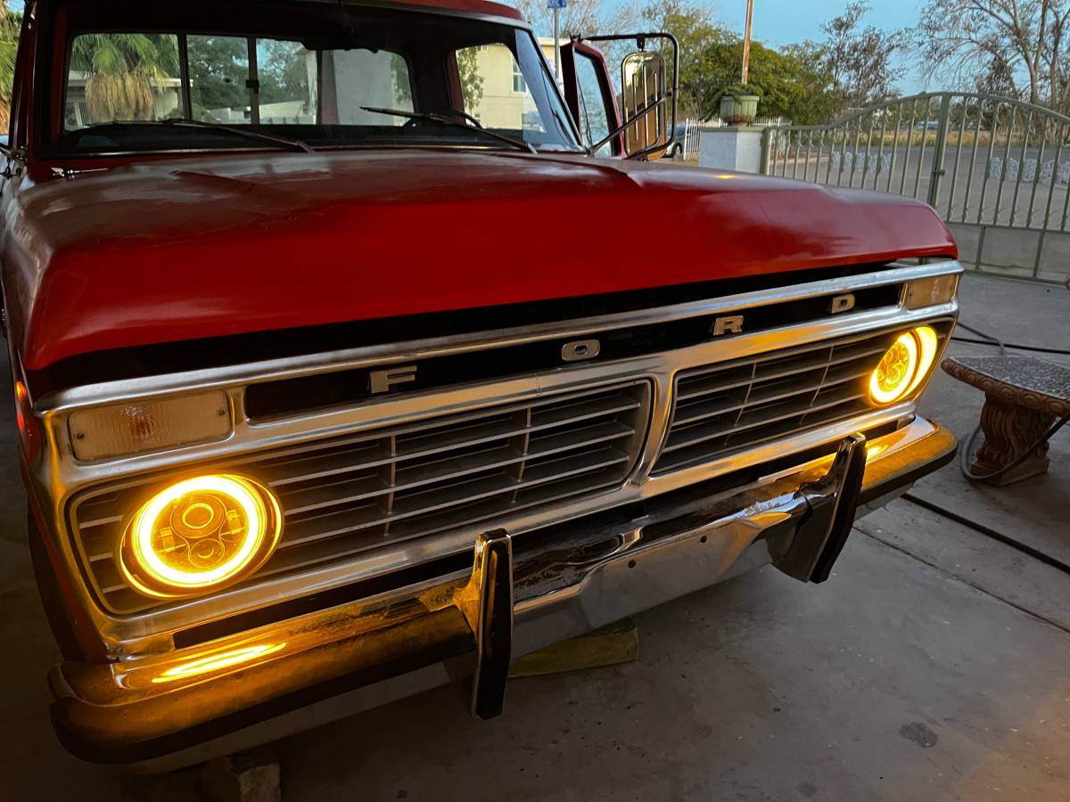 Ford-F250-camper-special.custom-1975-orange-14