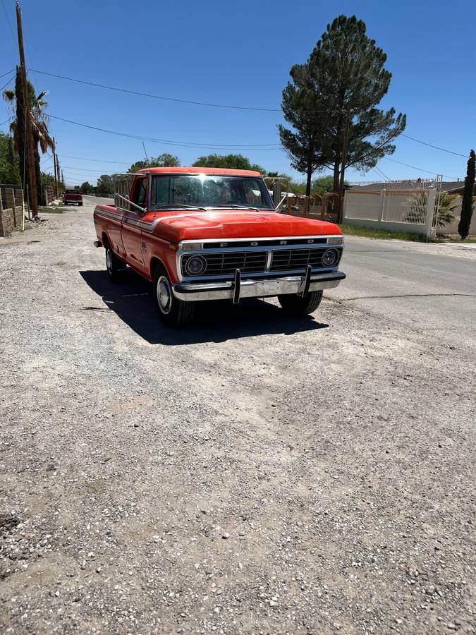 Ford-F250-camper-special.custom-1975-orange-21