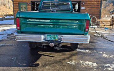 Ford-F250-high-boy-1977-green-1