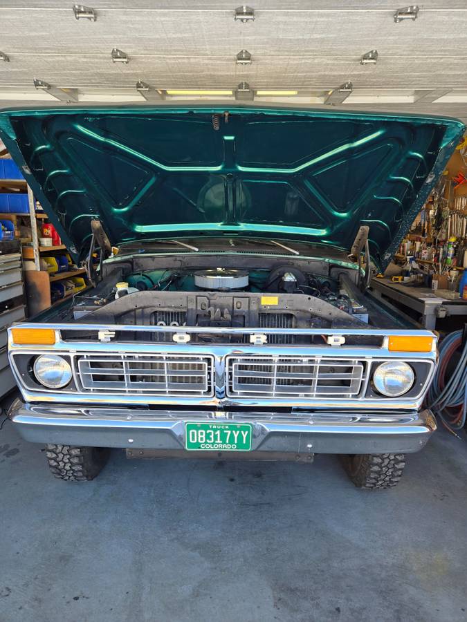 Ford-F250-high-boy-1977-green-7