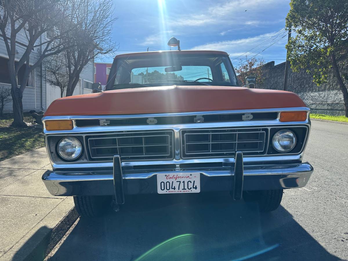 Ford-F250-service-truck-1977-orange-2