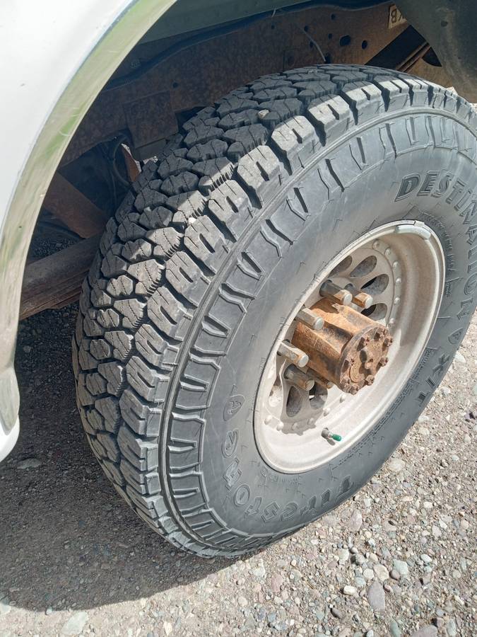 Ford-F250-xlt-4x4-diesel-1993-white-9