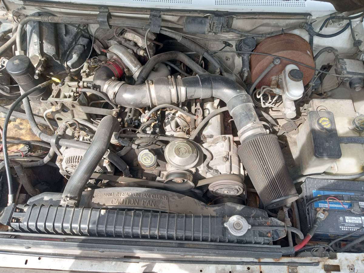 Ford-F250-xlt-4x4-diesel-1993-white