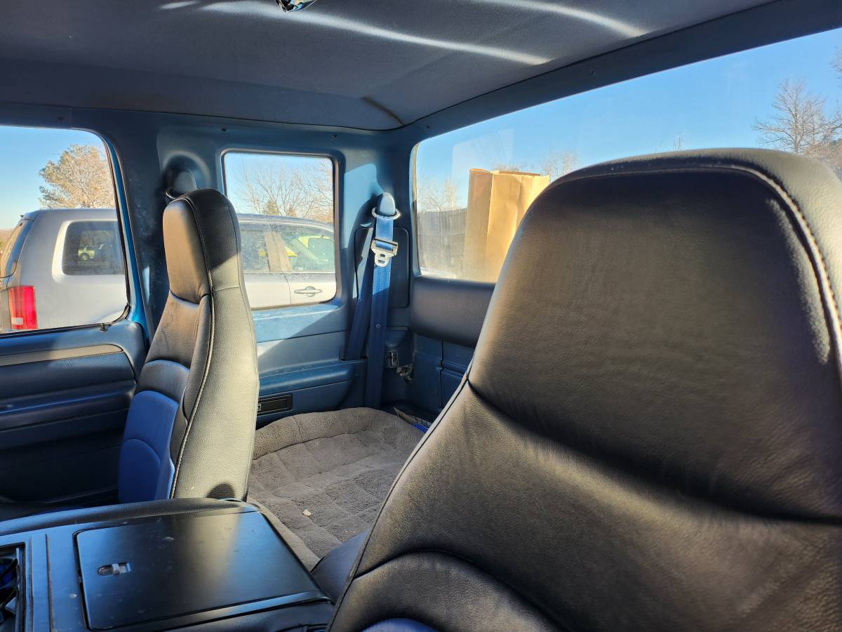 Ford-F250-xlt-diesel-1995-blue-12