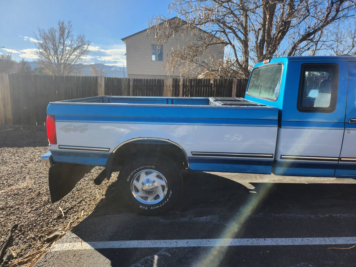Ford-F250-xlt-diesel-1995-blue-2