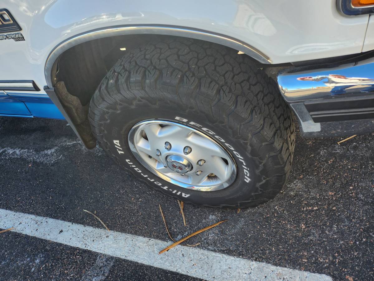 Ford-F250-xlt-diesel-1995-blue-4