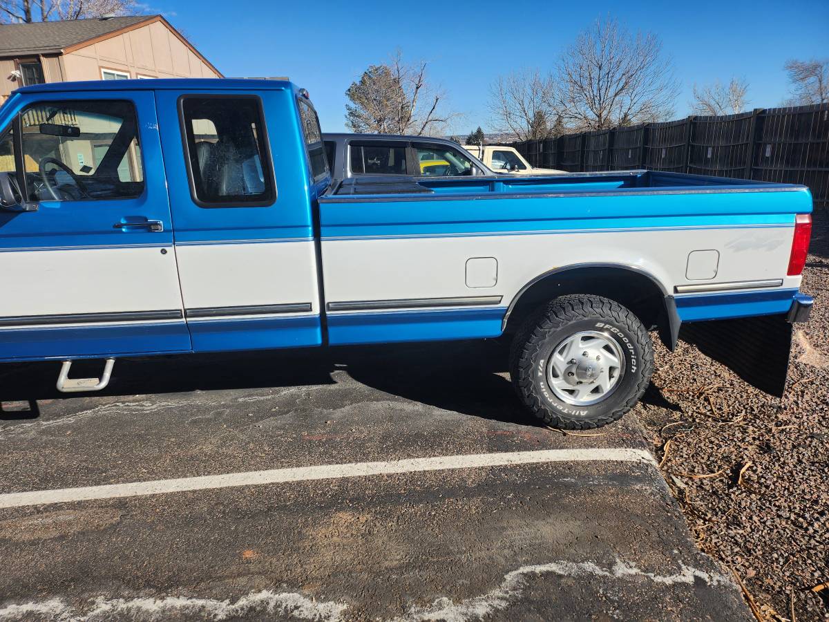 Ford F250 xlt diesel  1995 blue