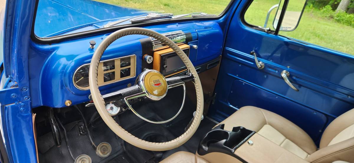 Ford-F3-1949-13