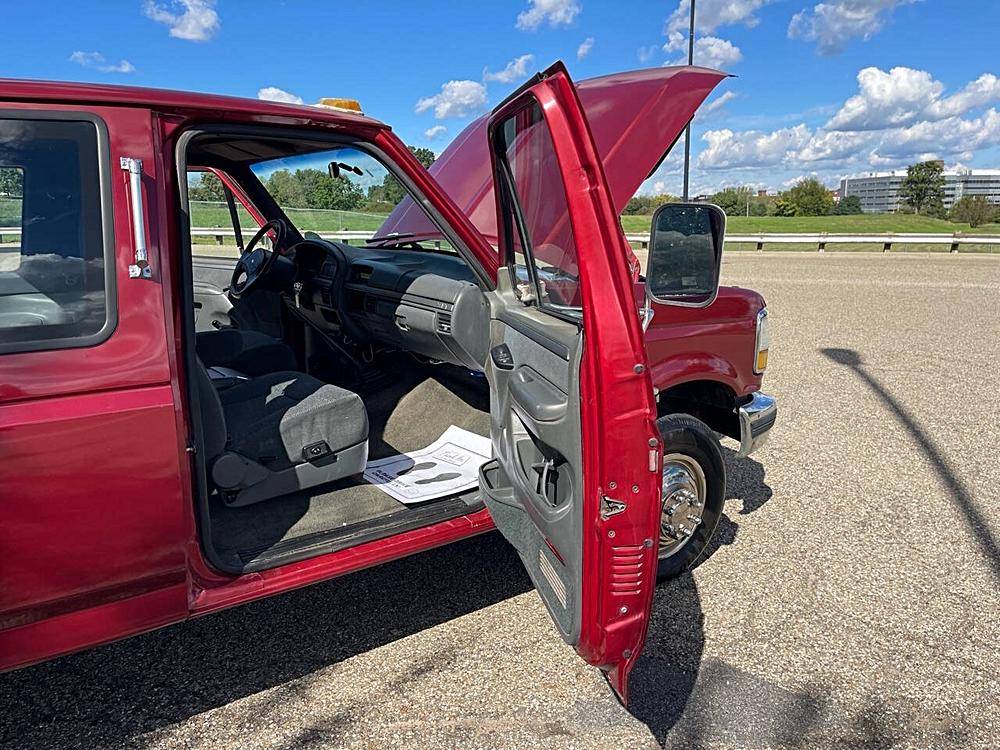 Ford-F350-diesel-1992-custom-11