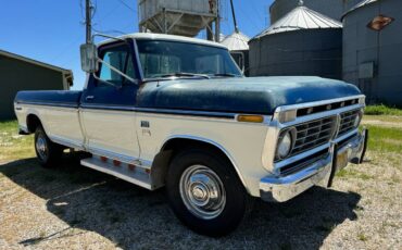 Ford-F350-super-camper-special-1975-blue-15