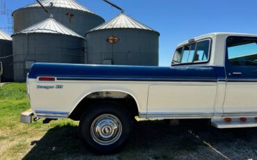 Ford-F350-super-camper-special-1975-blue-16