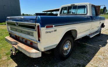 Ford-F350-super-camper-special-1975-blue-17
