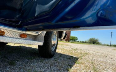 Ford-F350-super-camper-special-1975-blue-21