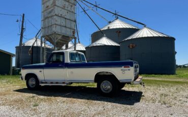 Ford-F350-super-camper-special-1975-blue-4