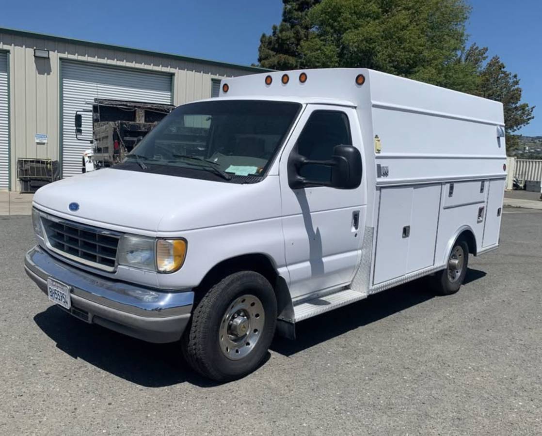 Ford-F350-super-duty-diesel-1994-white-1