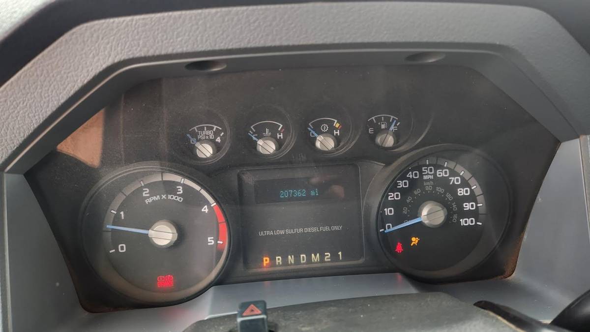 Ford-F450-diesel-2015-9