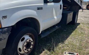Ford-F550-dump-bed-truck-1991-white