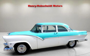 Ford-Fairlane-1955-Classic-Car-1