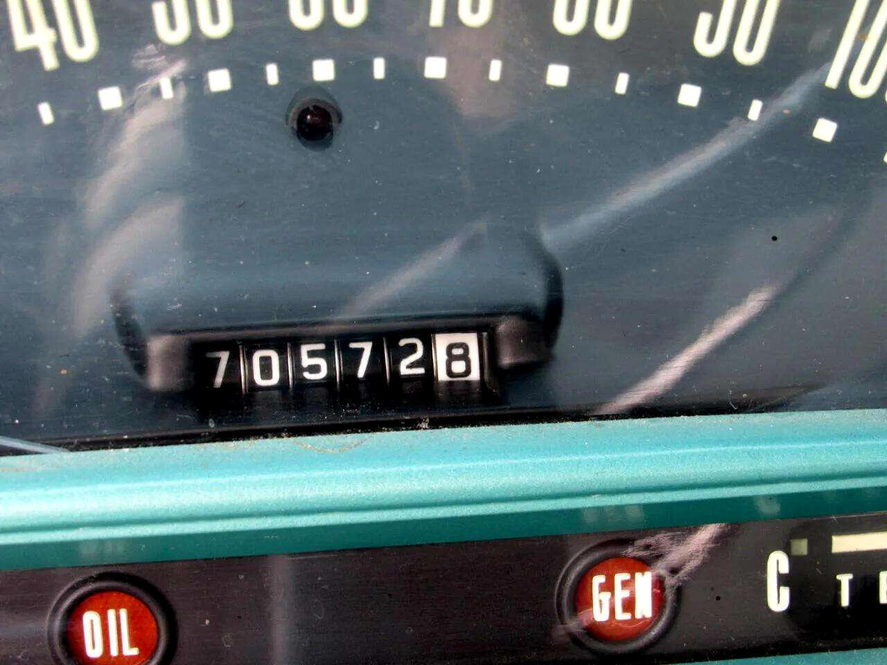 Ford-Fairlane-1955-Classic-Car-10