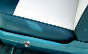 Ford-Fairlane-1955-Classic-Car-11