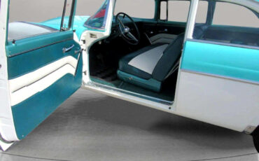 Ford-Fairlane-1955-Classic-Car-29
