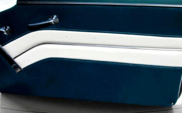 Ford-Fairlane-1955-Classic-Car-31