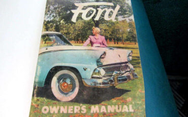 Ford-Fairlane-1955-Classic-Car-35