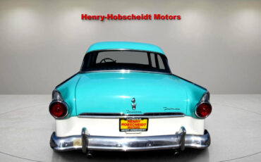 Ford-Fairlane-1955-Classic-Car-4