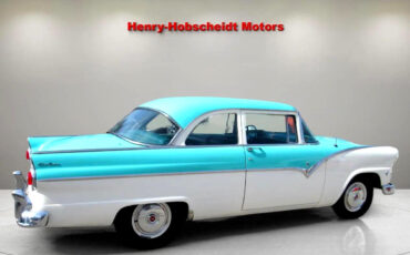 Ford-Fairlane-1955-Classic-Car-6