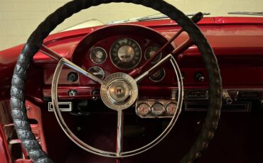 Ford-Fairlane-1956-10