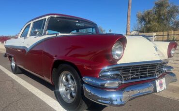 Ford-Fairlane-1956-3