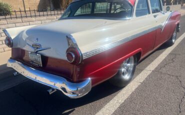 Ford-Fairlane-1956-4
