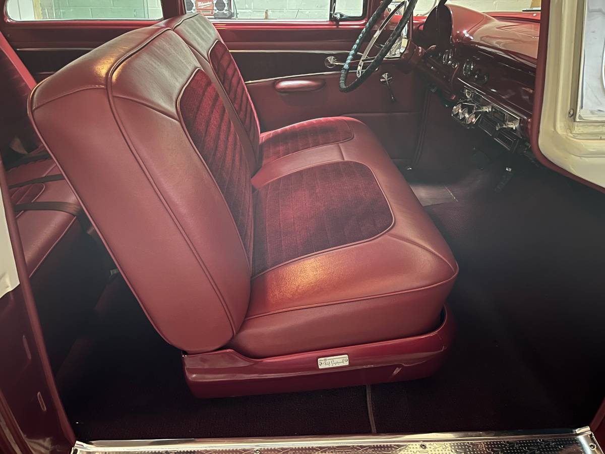 Ford-Fairlane-1956-9