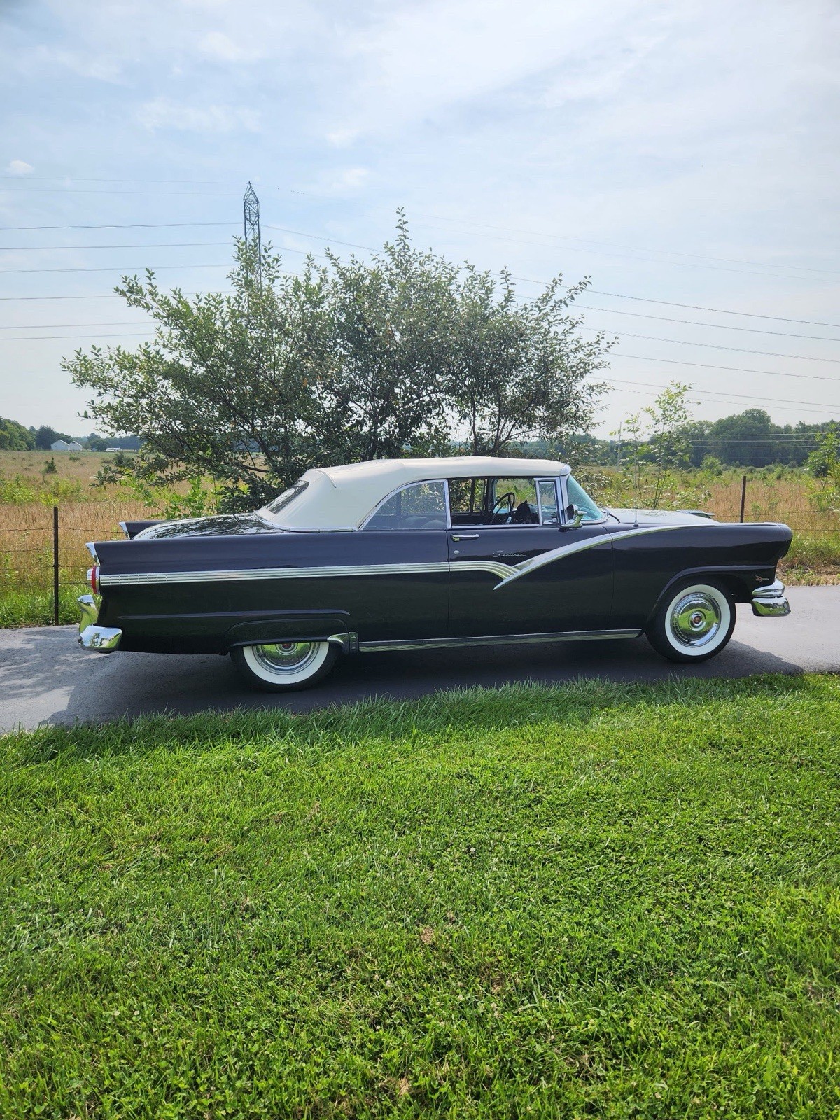 Ford-Fairlane-1956-Convertible-1