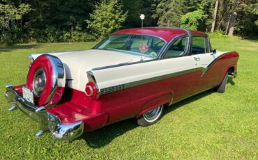 Ford-Fairlane-1956-red-3