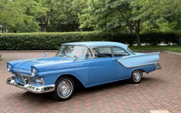 Ford-Fairlane-1957-13