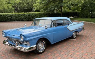 Ford-Fairlane-1957-14