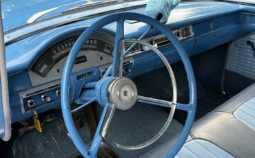 Ford-Fairlane-1957-22