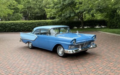 Ford Fairlane 1957