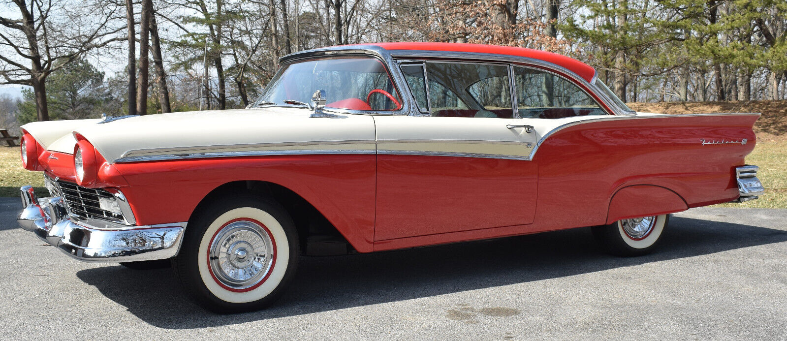 Ford Fairlane 1957 Coupe